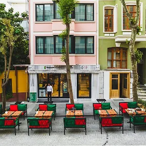 Tin Hotel