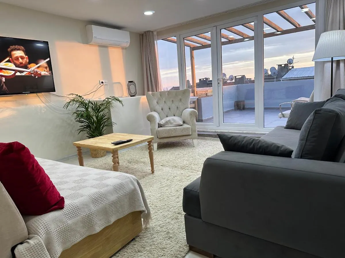 Apartment Fatih Merkezi Lokasyon Guzel Teras Manzarasi Istanbul