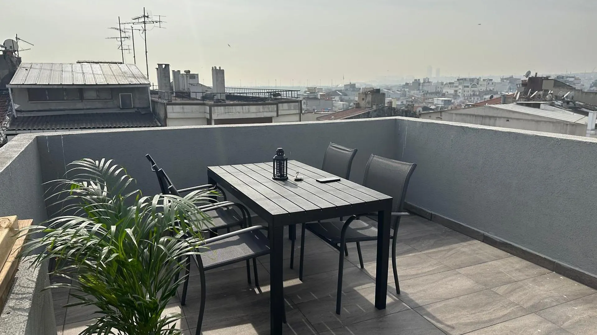Apartment Fatih Merkezi Lokasyon Guzel Teras Manzarasi Istanbul