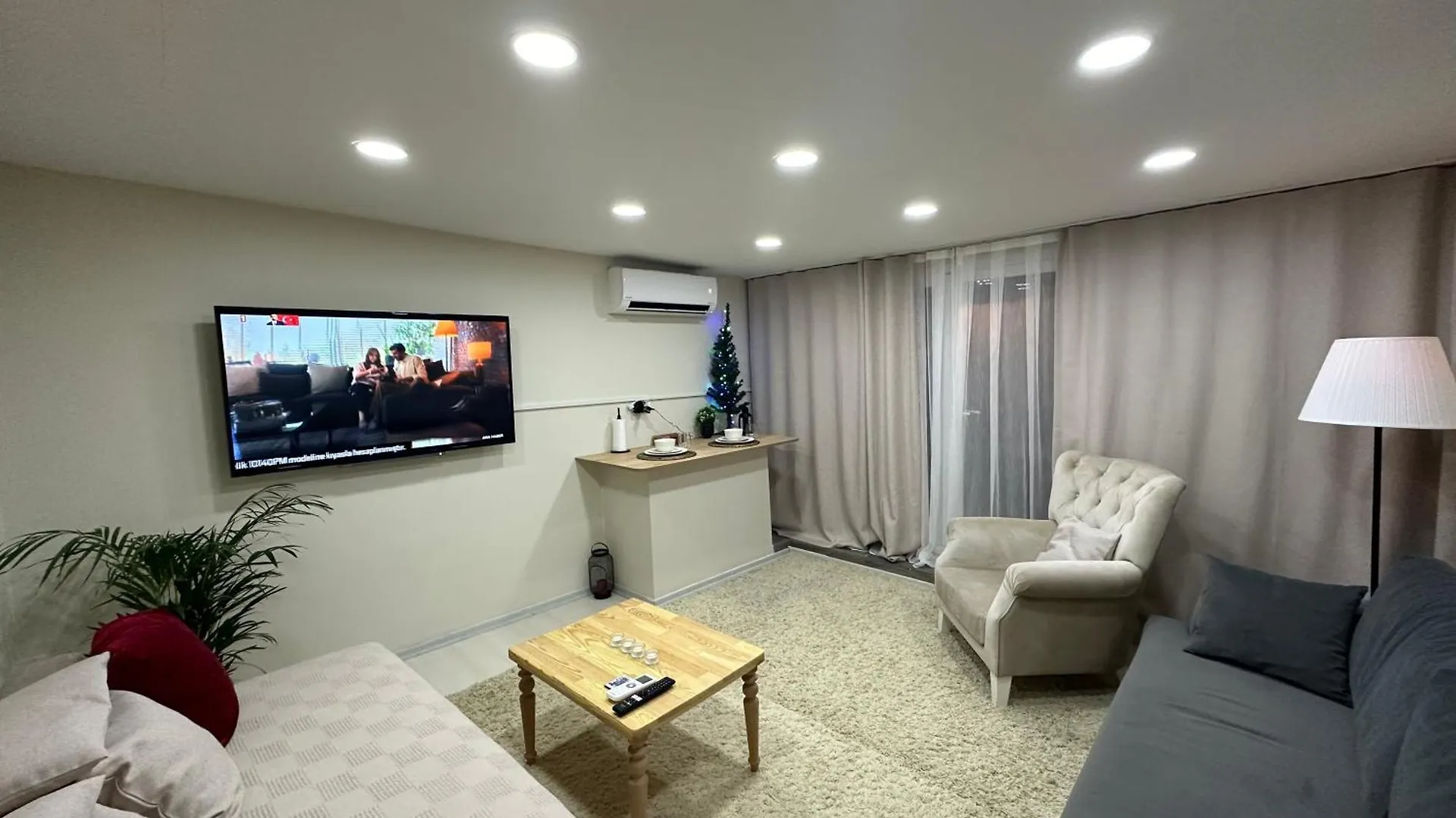 Fatih Merkezi Lokasyon Guzel Teras Manzarasi Istanbul Apartment