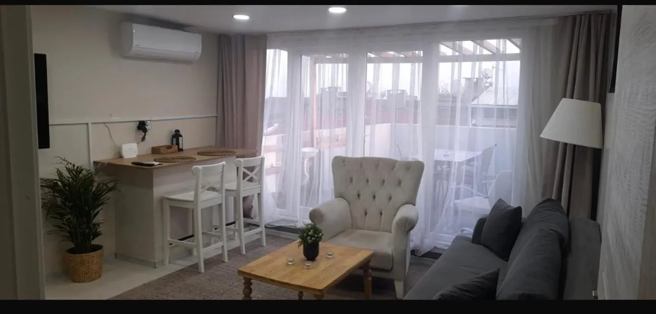 Apartment Fatih Merkezi Lokasyon Guzel Teras Manzarasi Istanbul